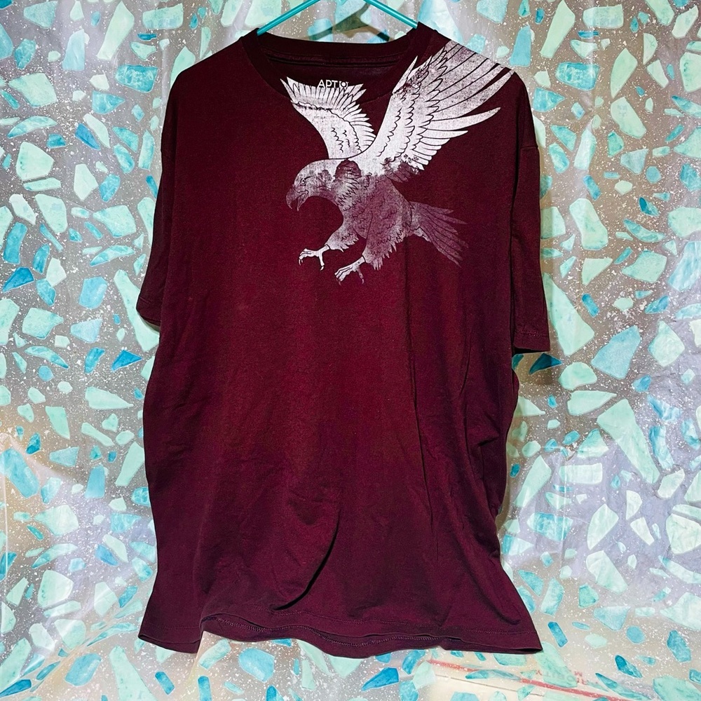 APT.9 Men’s Graphic T-Shirt With Eagle PREOWNED